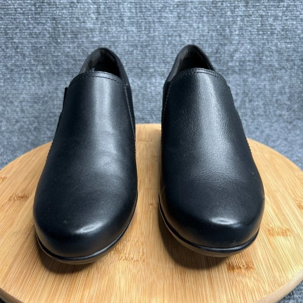 Clarks Emily Amelia Slip On Pumps Womens 10 Black Leather Stretch Comfort Shoes